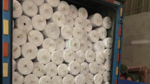 棉感記憶火爆出貨中，羽絨服面料持續(xù)訂購